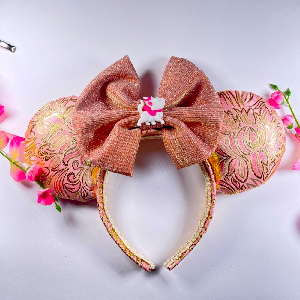 Arestocats Marie mickey ears